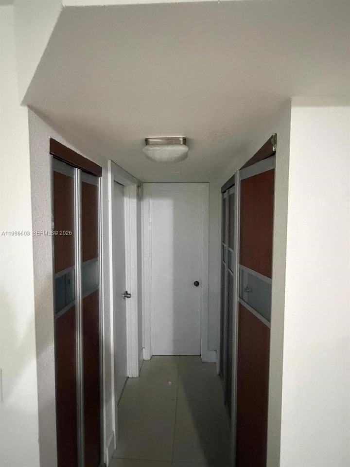 20320 Ne 3rd Ct #3 - Photo 7 of 14