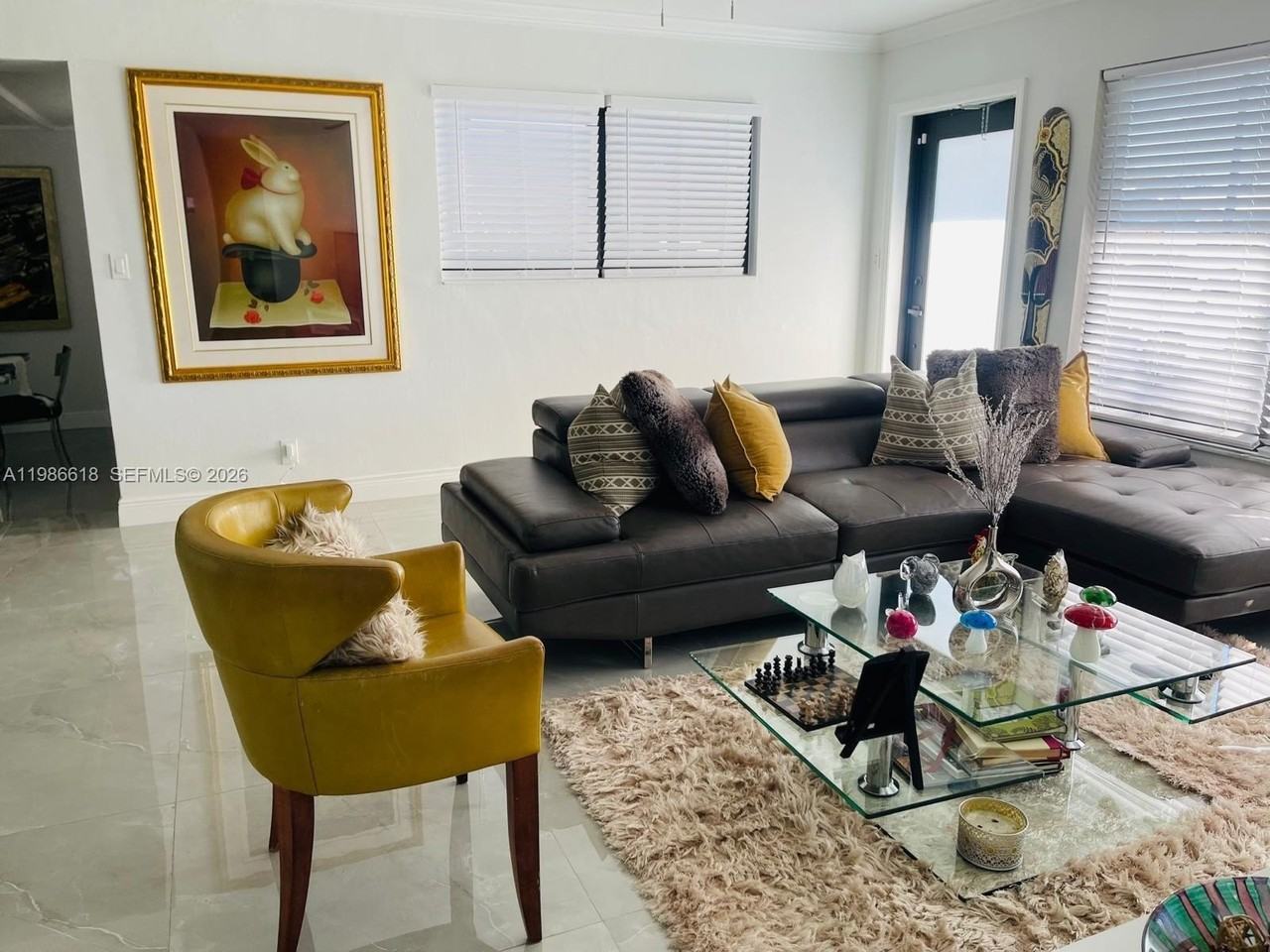 3049 Nw 6th Ave - Photo 4 of 15