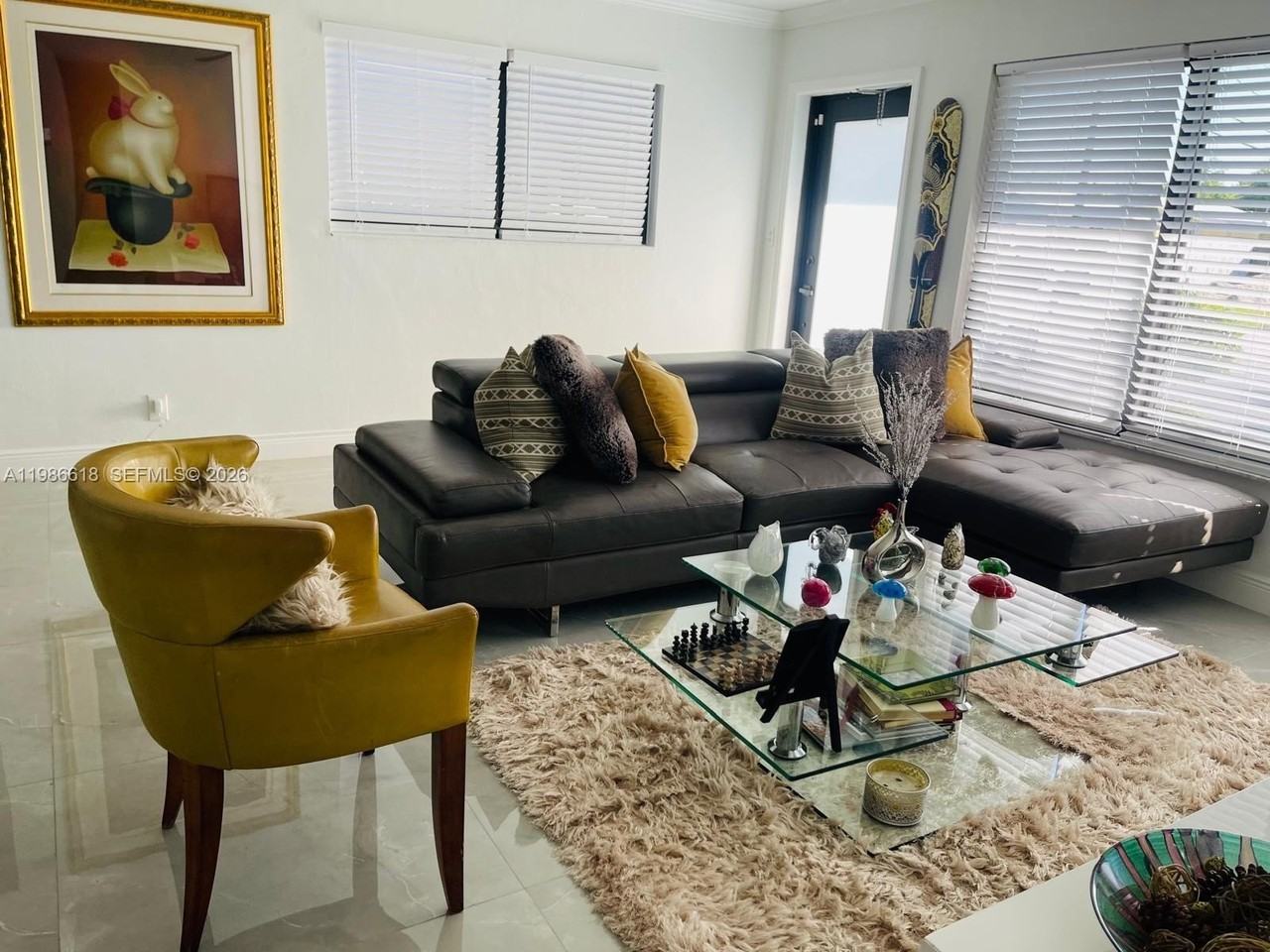 3049 Nw 6th Ave - Photo 5 of 15