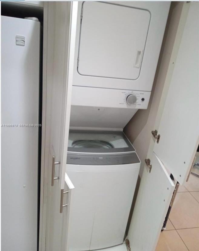 8860 Fontainebleau Blvd #506 - Photo 7 of 12