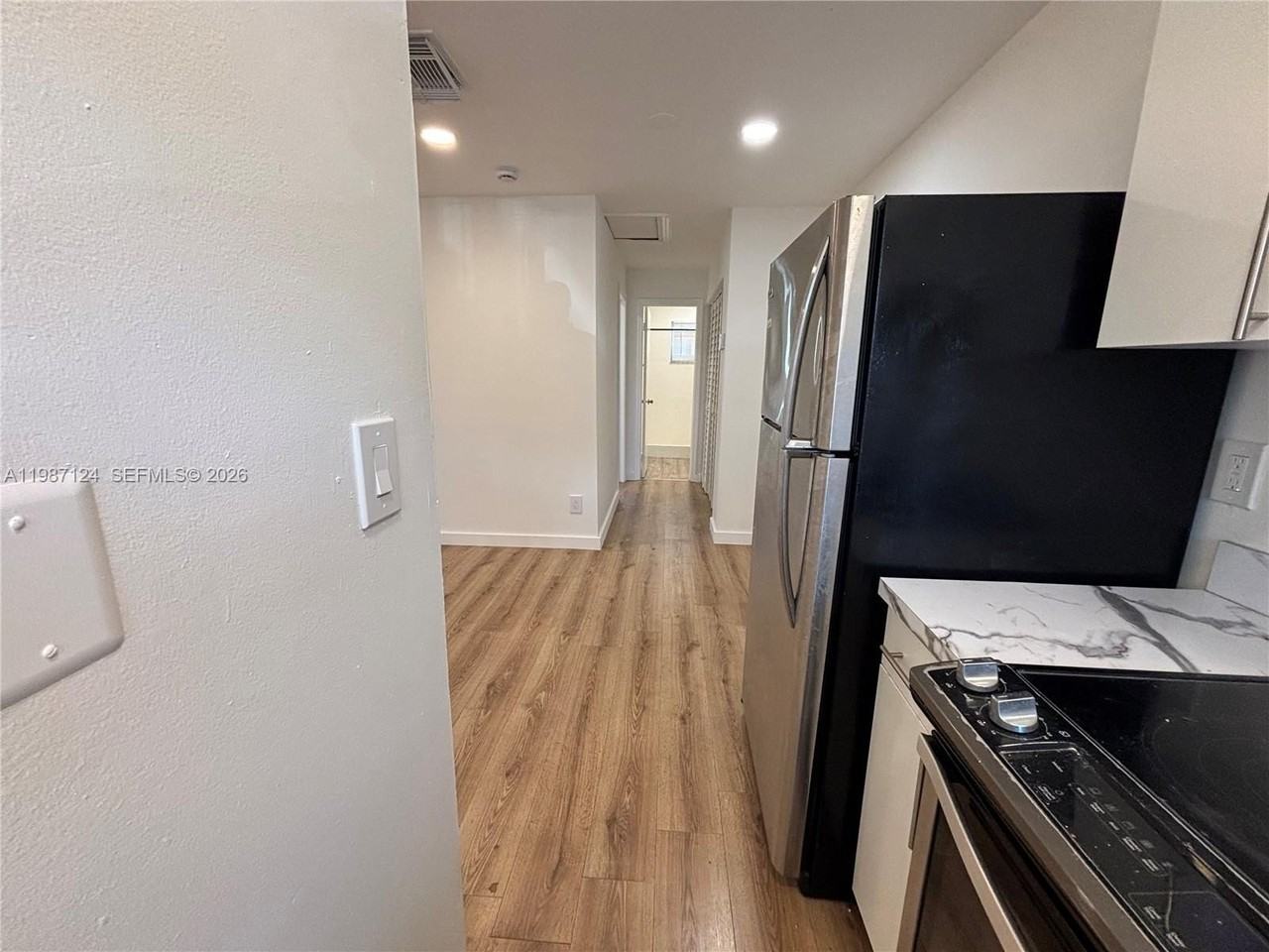 2308 Jackson St #3 - Photo 4 of 10