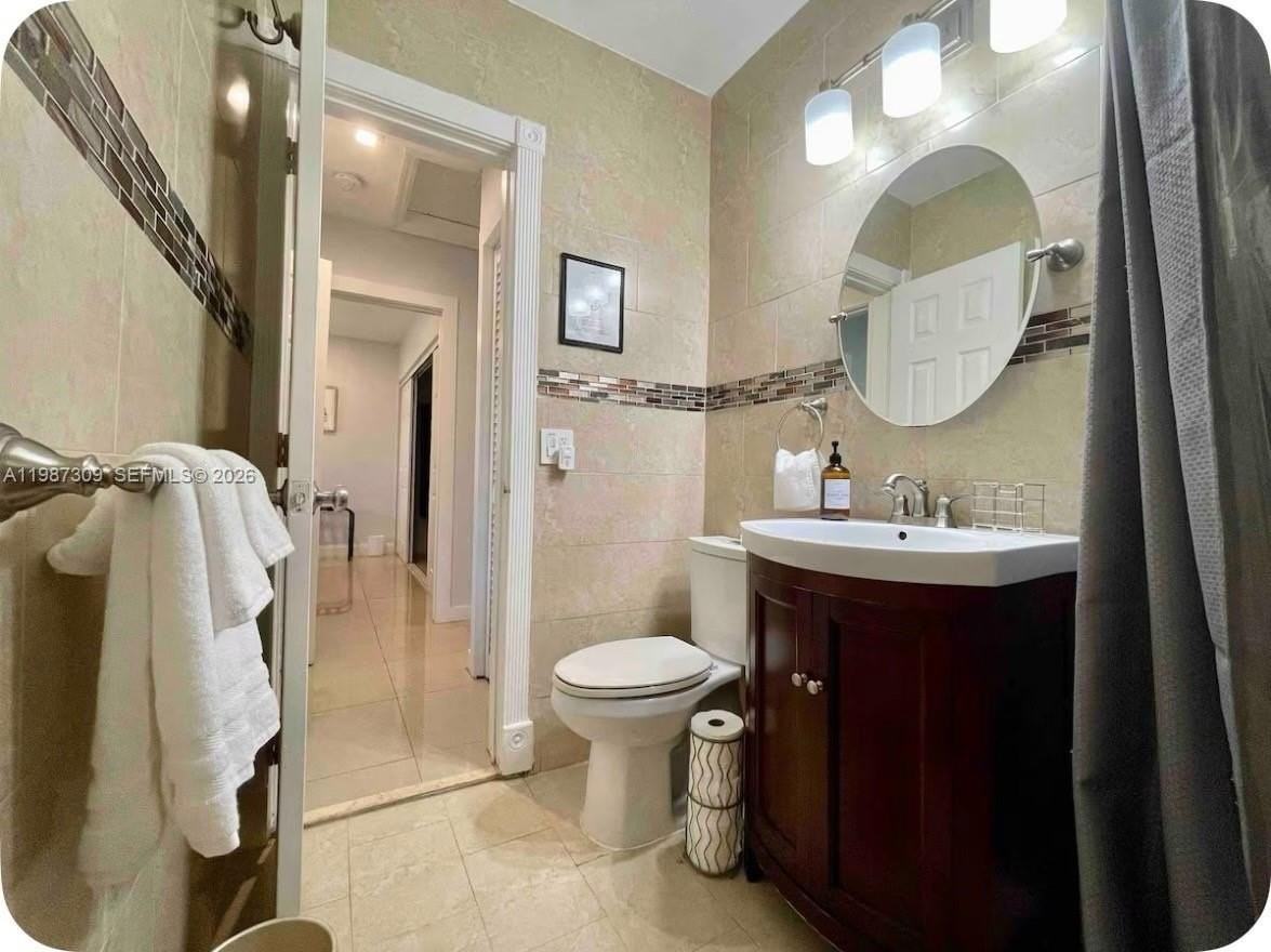 601 Nw 116th St - Photo 7 of 9