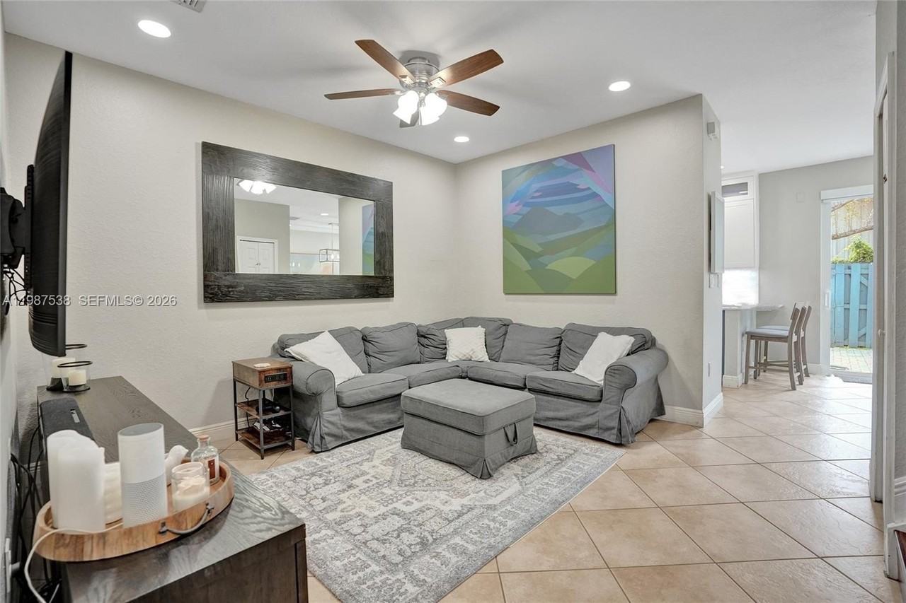 12554 Sw 125th Ter #0 - Photo 7 of 41