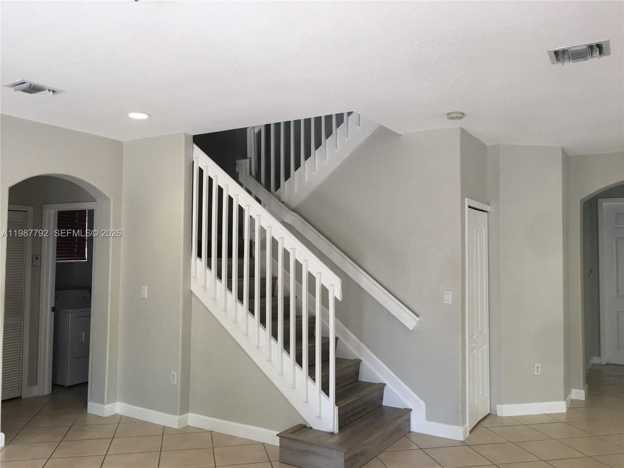 14512 Sw 10th St - Photo 3 of 20