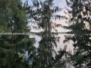 468 Ne 206th Ln #107 - Photo 3 of 33