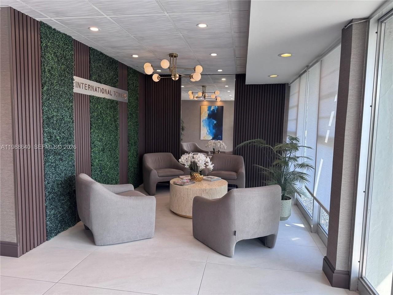 1400 Sw 27th Ave #702 - Photo 4 of 18