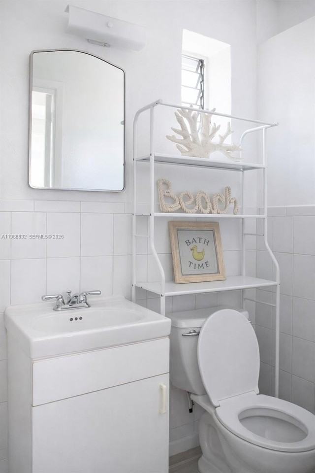 6250 Nw Miami Pl #2 - Photo 5 of 5