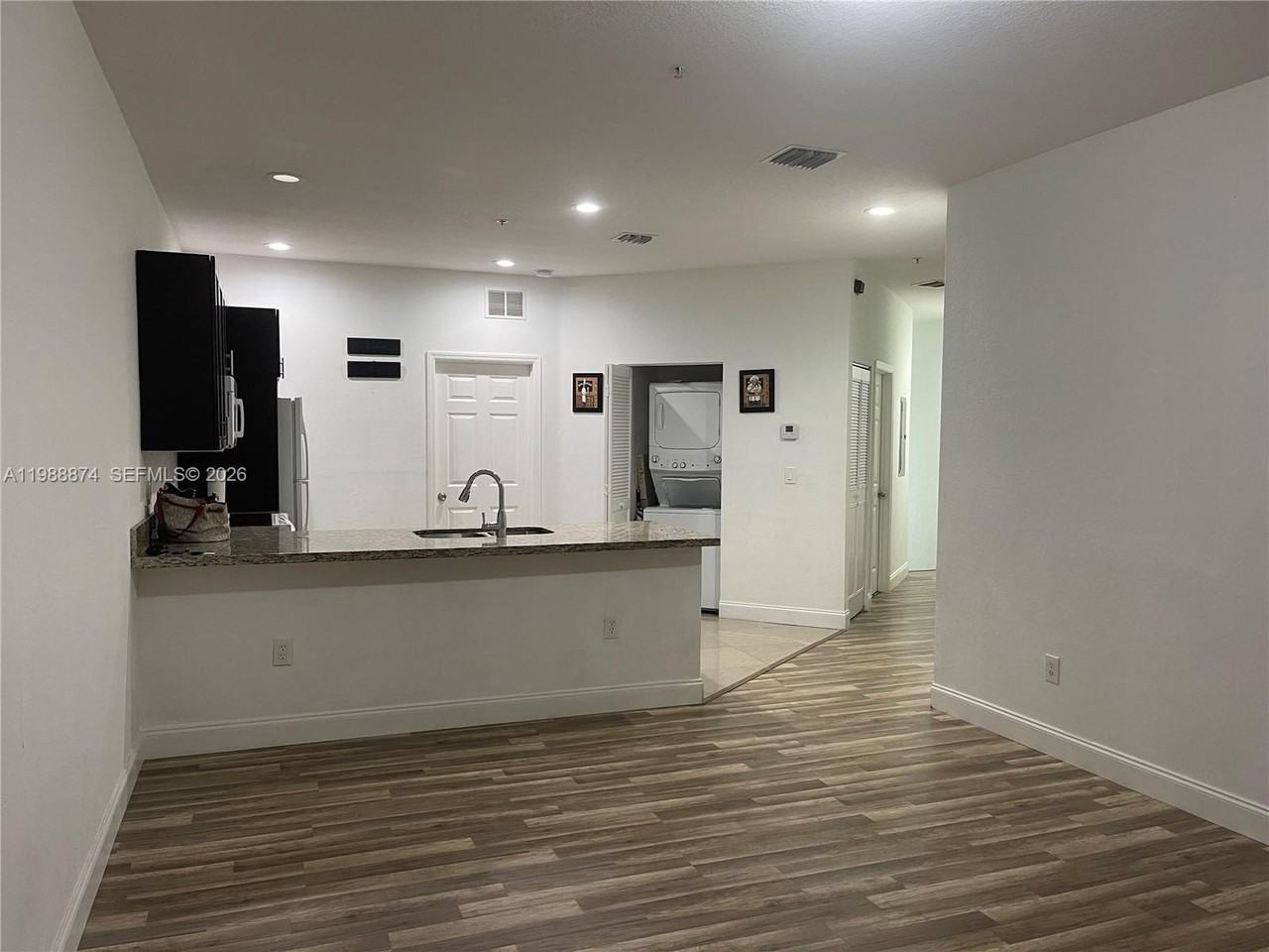 1955 Marsh Harbor Dr #1955 - Photo 5 of 28