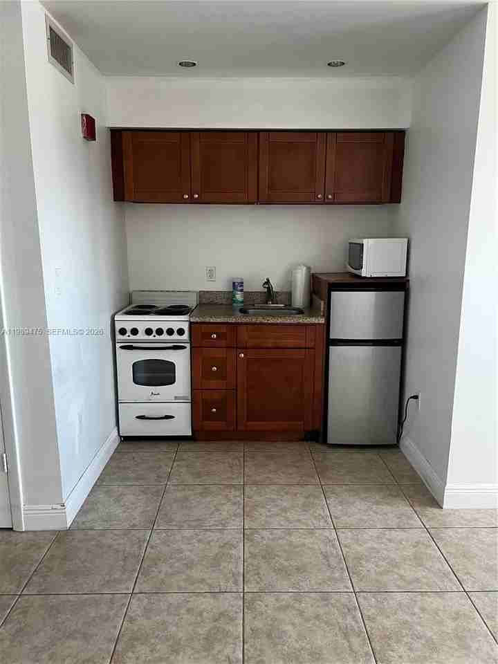 5769 Sunset Dr #5769 - Photo 3 of 6