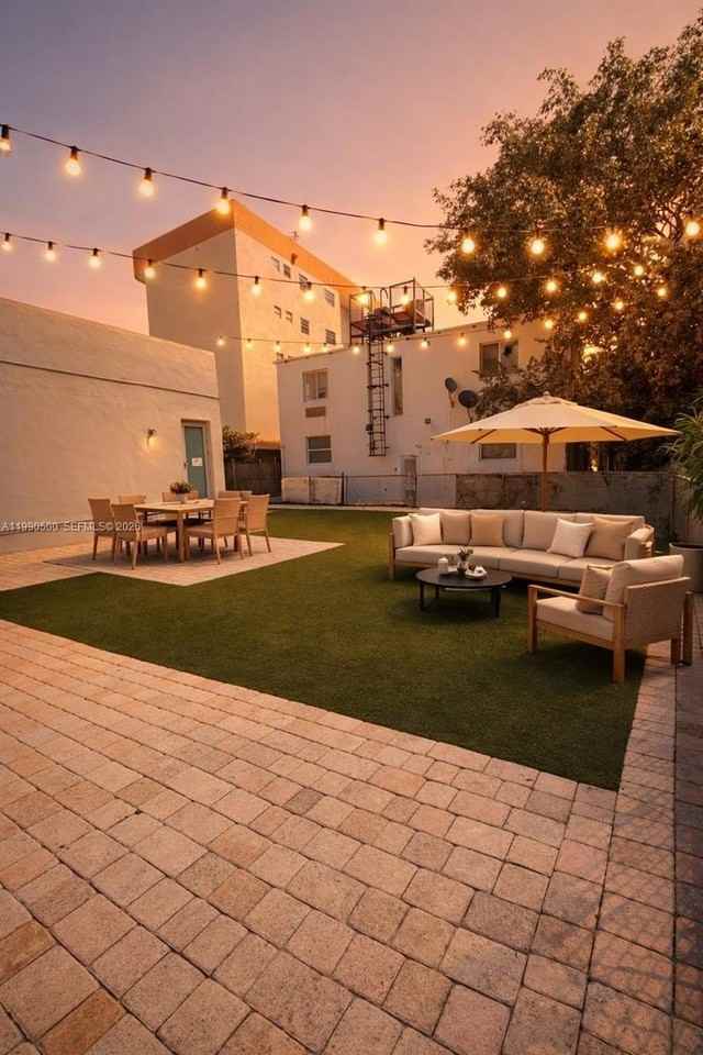 7735 Byron Ave #1 - Photo 6 of 7