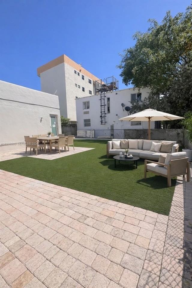 7735 Byron Ave #1 - Photo 7 of 7