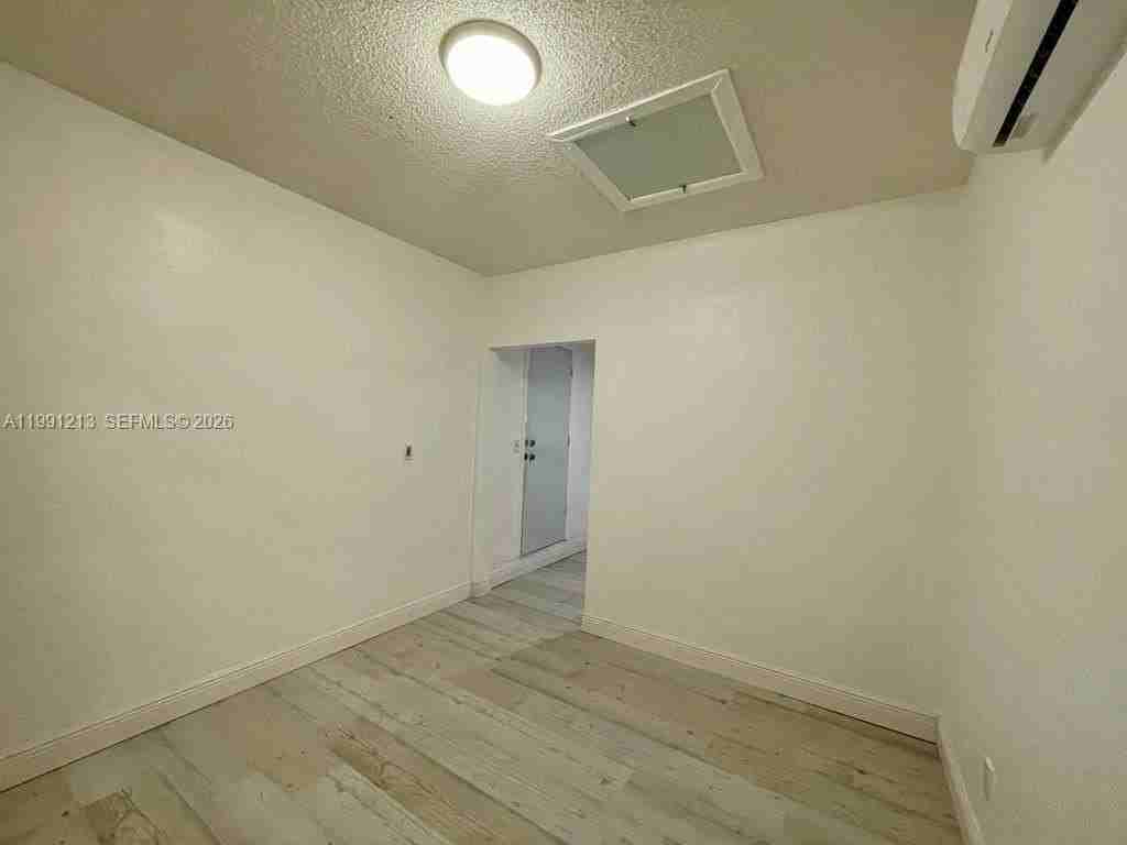 9966 Sw 157th St #0 - Photo 7 of 14