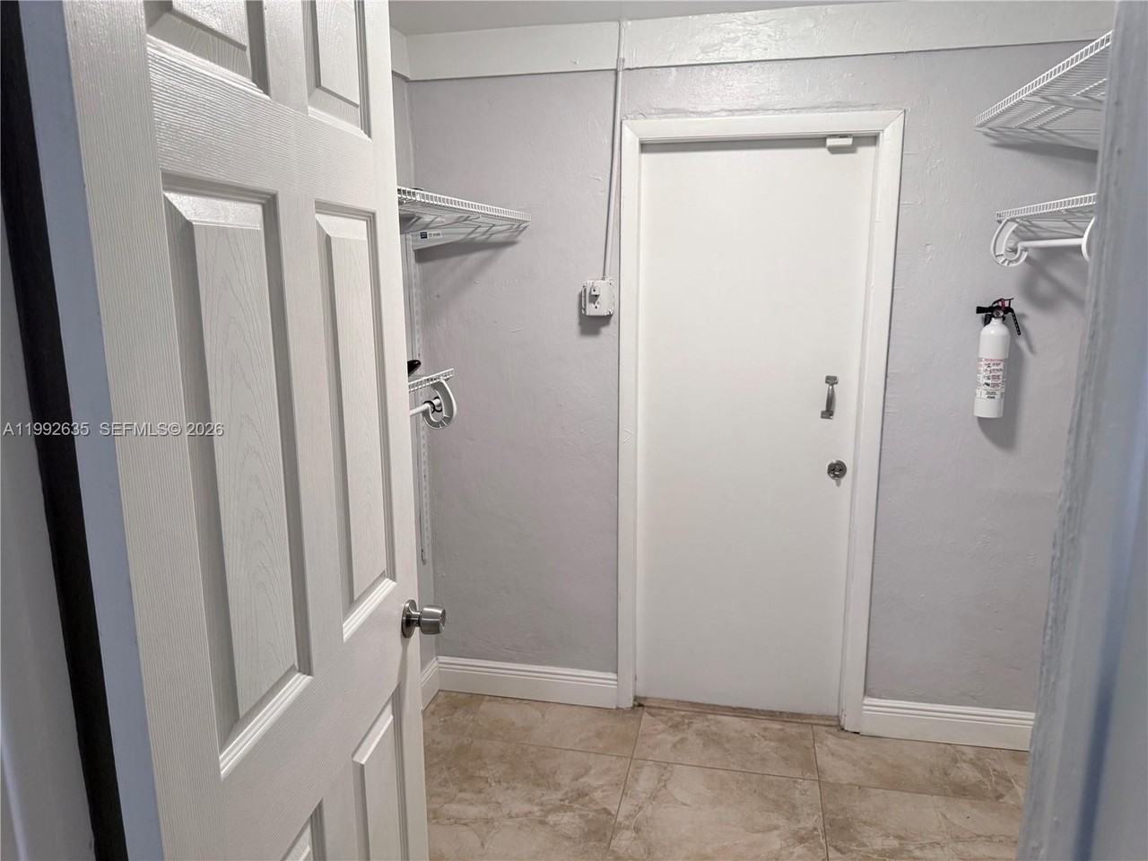 7761 Nw 34th St - Photo 4 of 14