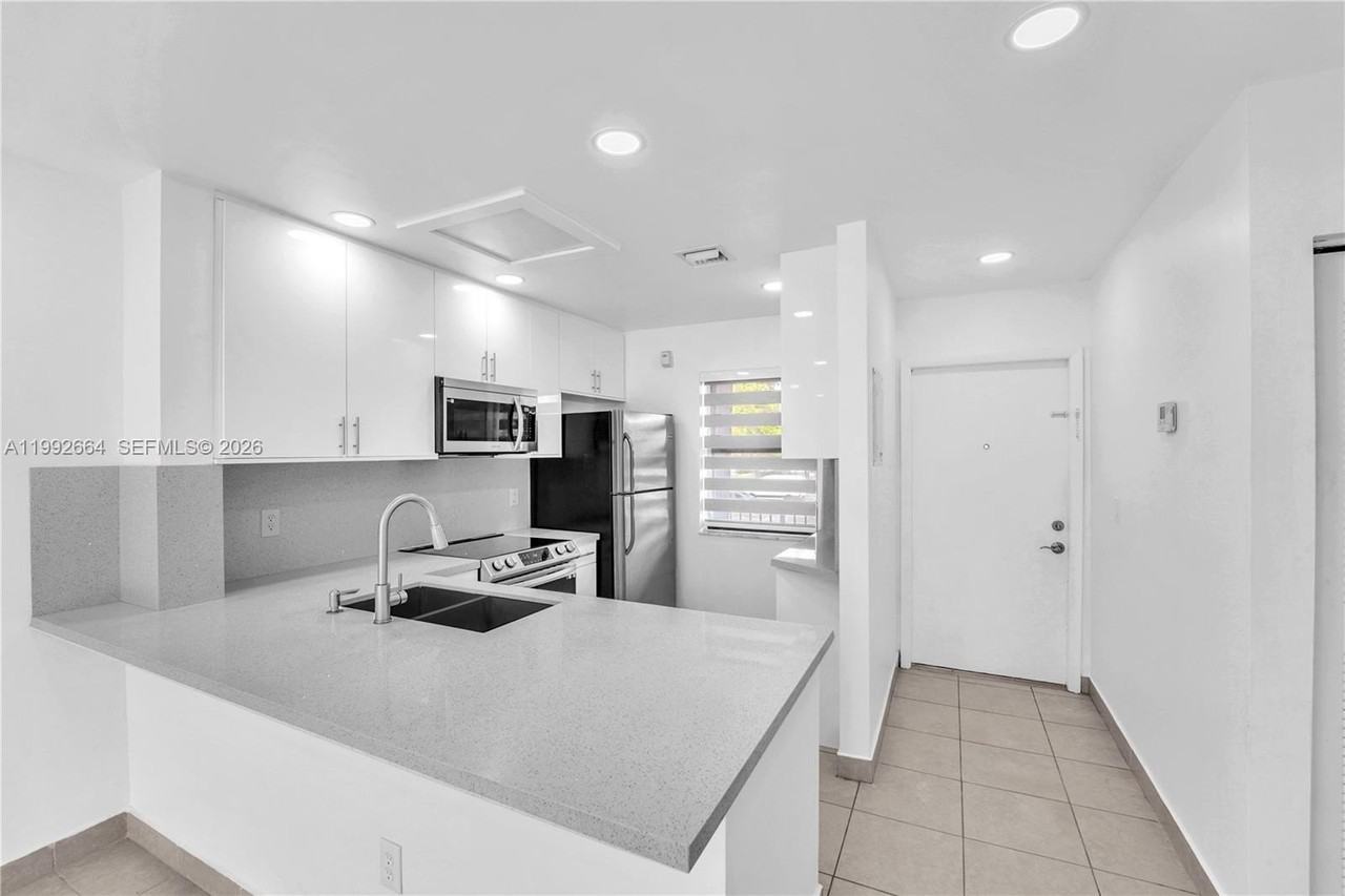 7668 Sw 152nd Ave #2-211 - Photo 6 of 20