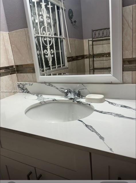 1176 Nw 38th St #2 - Photo 7 of 8