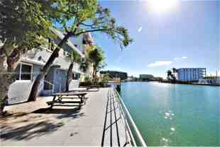 8260 Byron Ave #13 - Photo 1 of 1