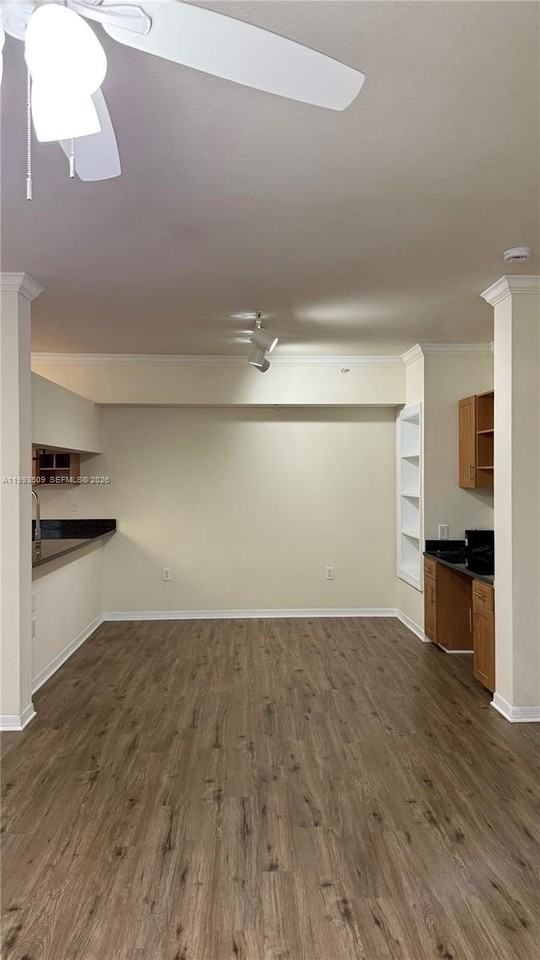 6458 Emerald Dunes Dr #108 - Photo 6 of 22