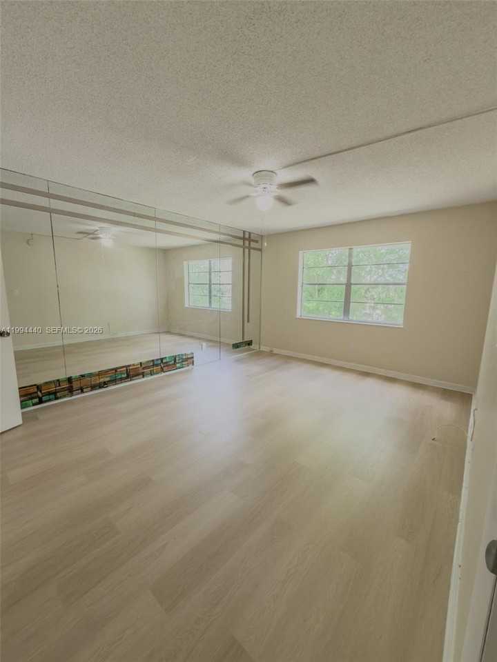 8411 Nw 8th St #301 - Photo 6 of 15