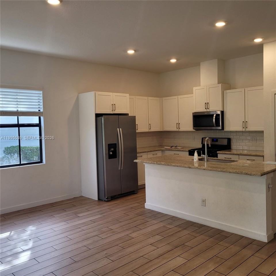 19723 Weathervane Way - Photo 5 of 25