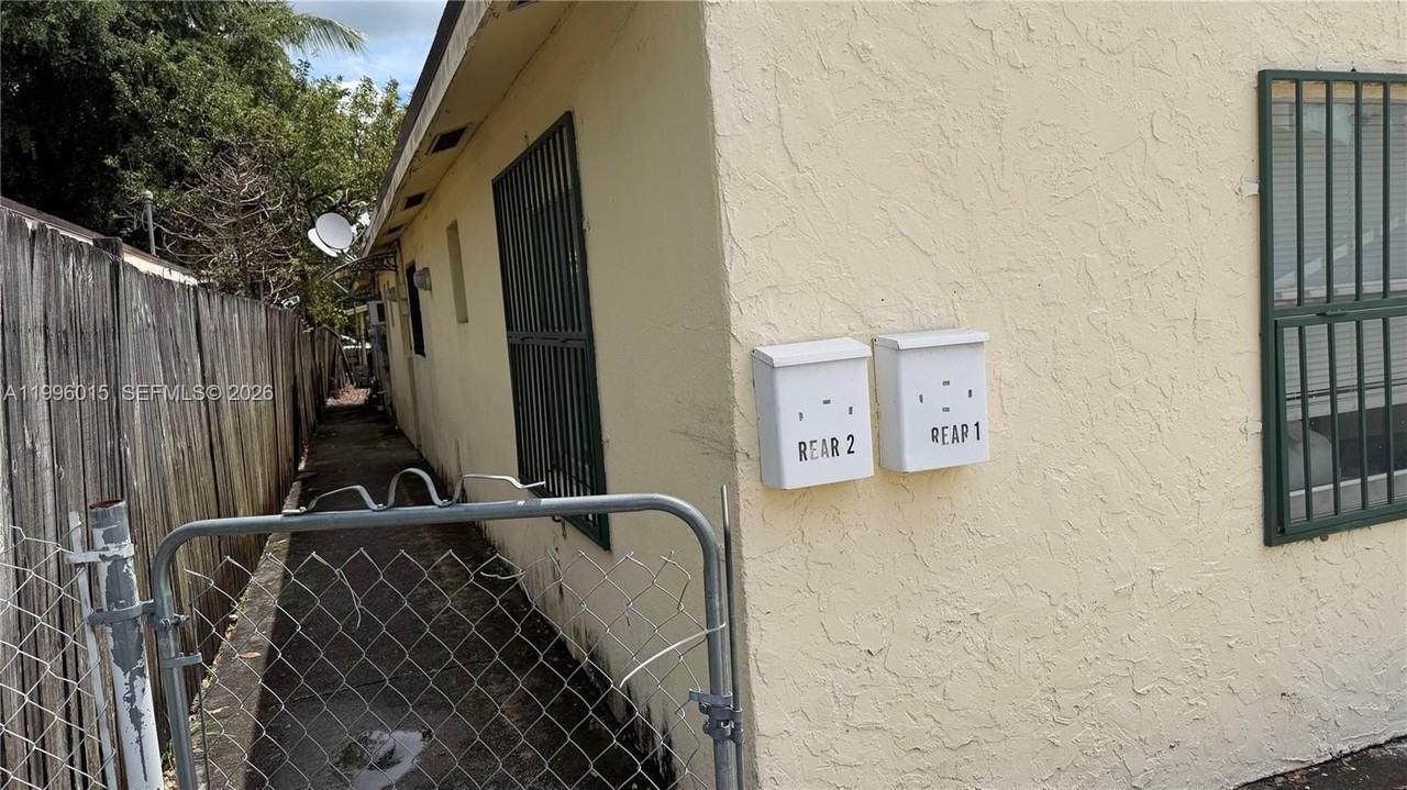 6345 N Miami Ave #1 - Photo 2 of 18