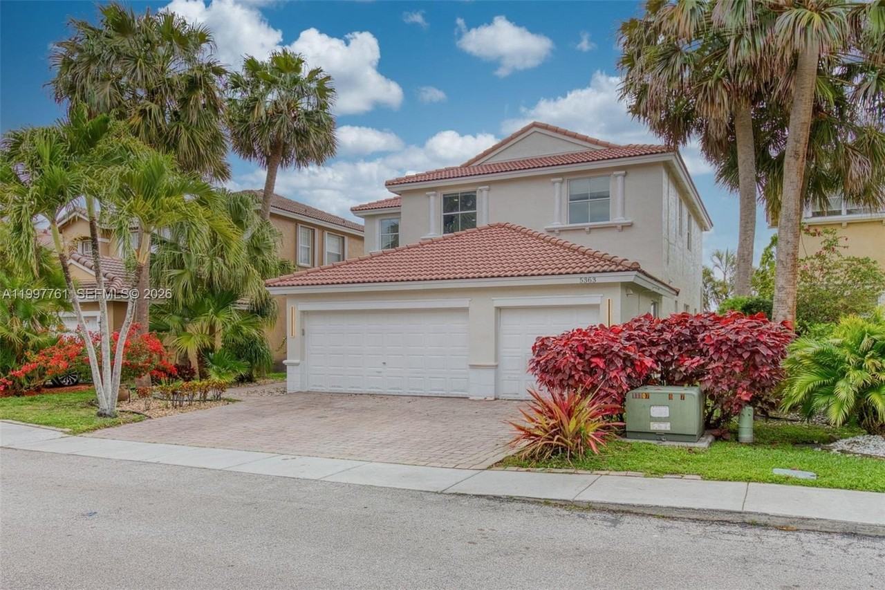 5363 Sw 38th Ave - Photo 2 of 50