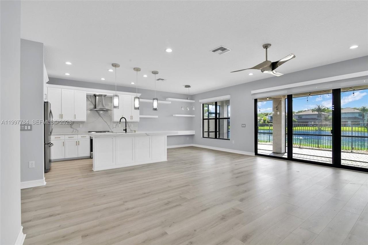 14125 Rock Salt Rd - Photo 7 of 38