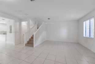 640 Ne 207th St - Photo 1 of 1