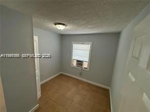 820 21st St #C - Photo 7 of 12