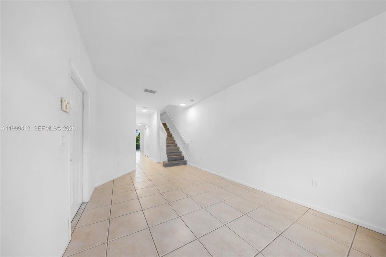 12040 Sw 28th St #406-4 - Photo 5 of 23