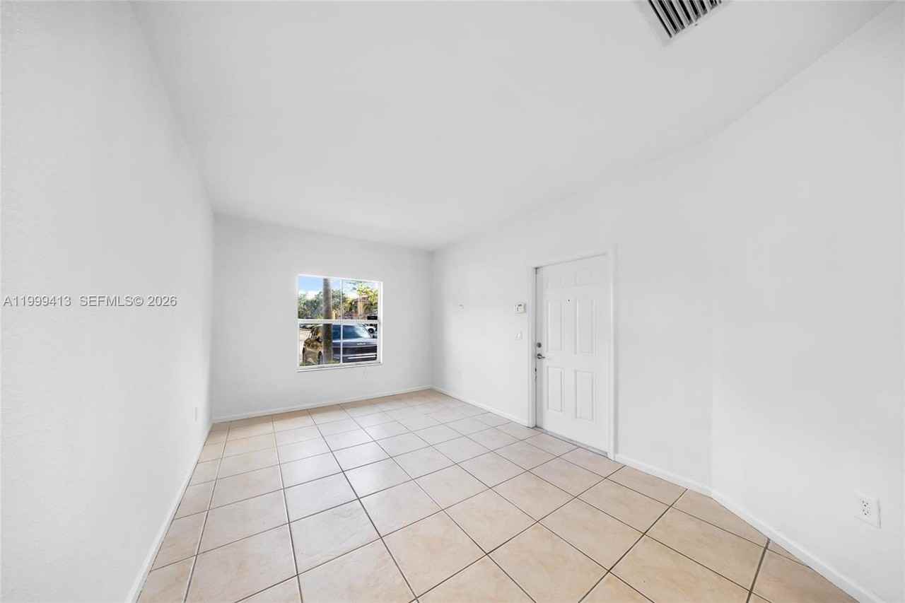 12040 Sw 28th St #406-4 - Photo 6 of 23