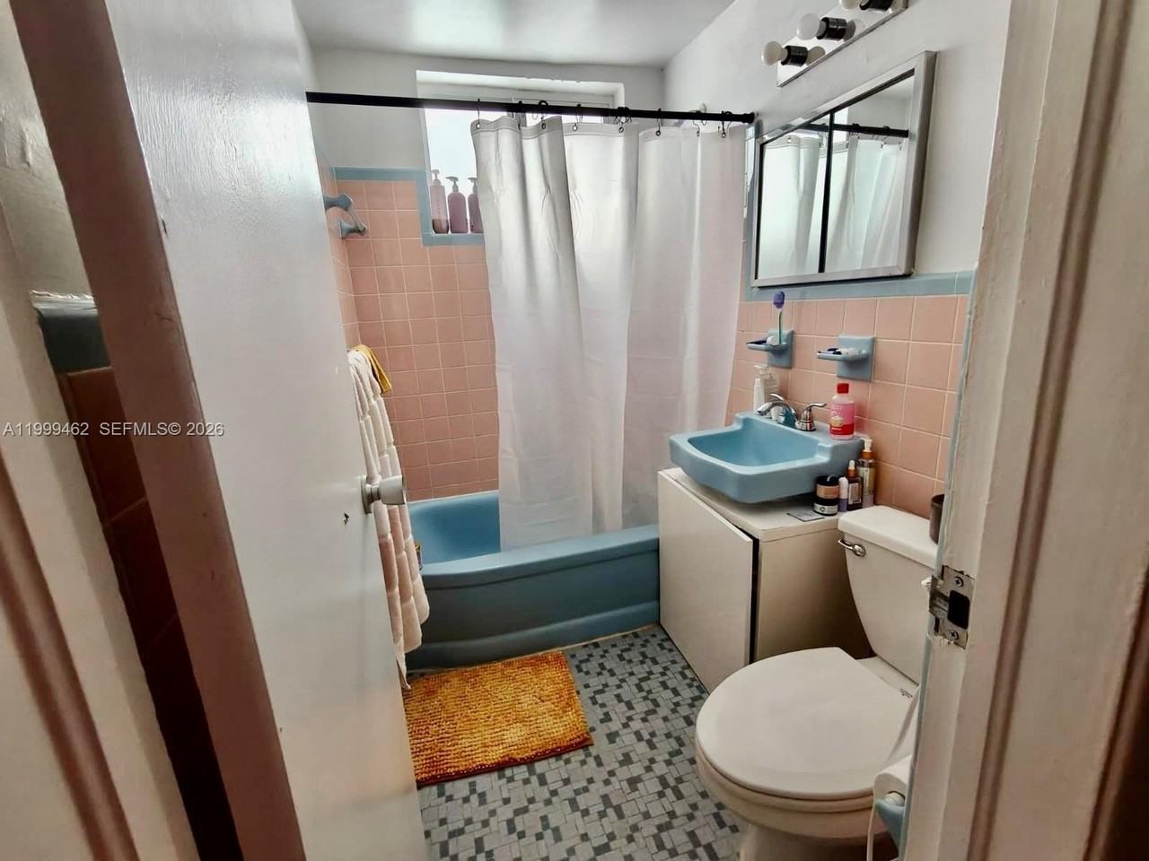 7430 Byron Ave #7A - Photo 7 of 21