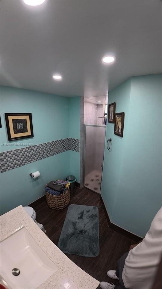 1871 Nw 94th Ave #112B - Photo 6 of 15