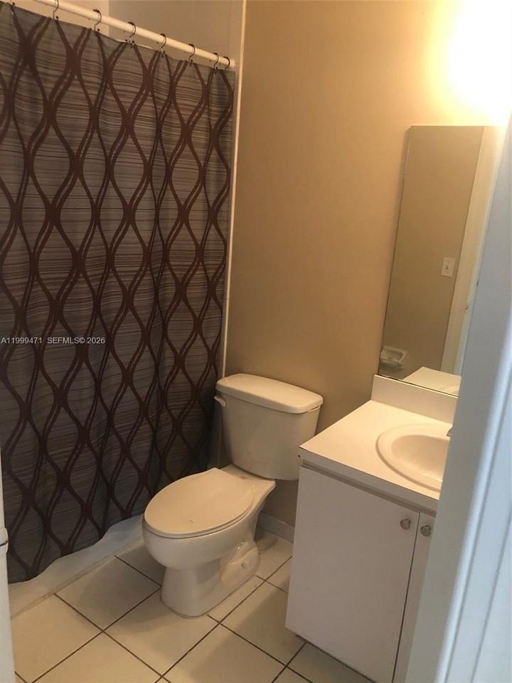 12787 Sw 257th St #12787 - Photo 4 of 5