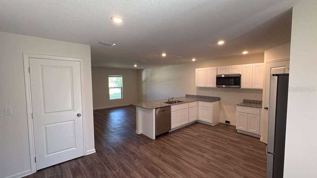 2443 Grey Hawk Dr - Photo 7 of 19