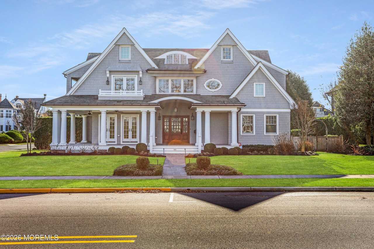 101 Tuttle Ave