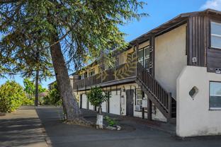 1916 E Hunter Ave #4 - Photo 1 of 1