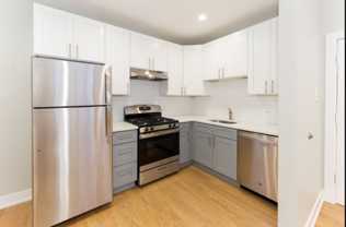 W Surf St & N Broadway - Photo 1 of 1