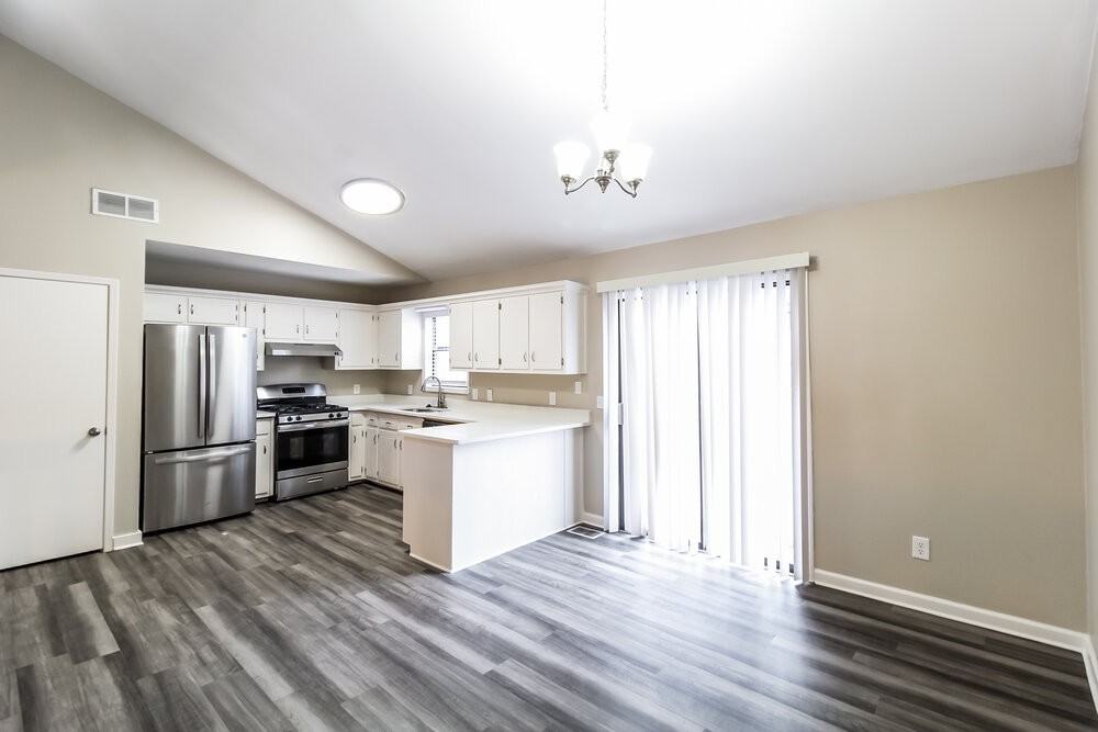 3375 Revere Cir - Photo 7 of 17