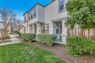 929 Monarch Cir - Photo 1 of 1