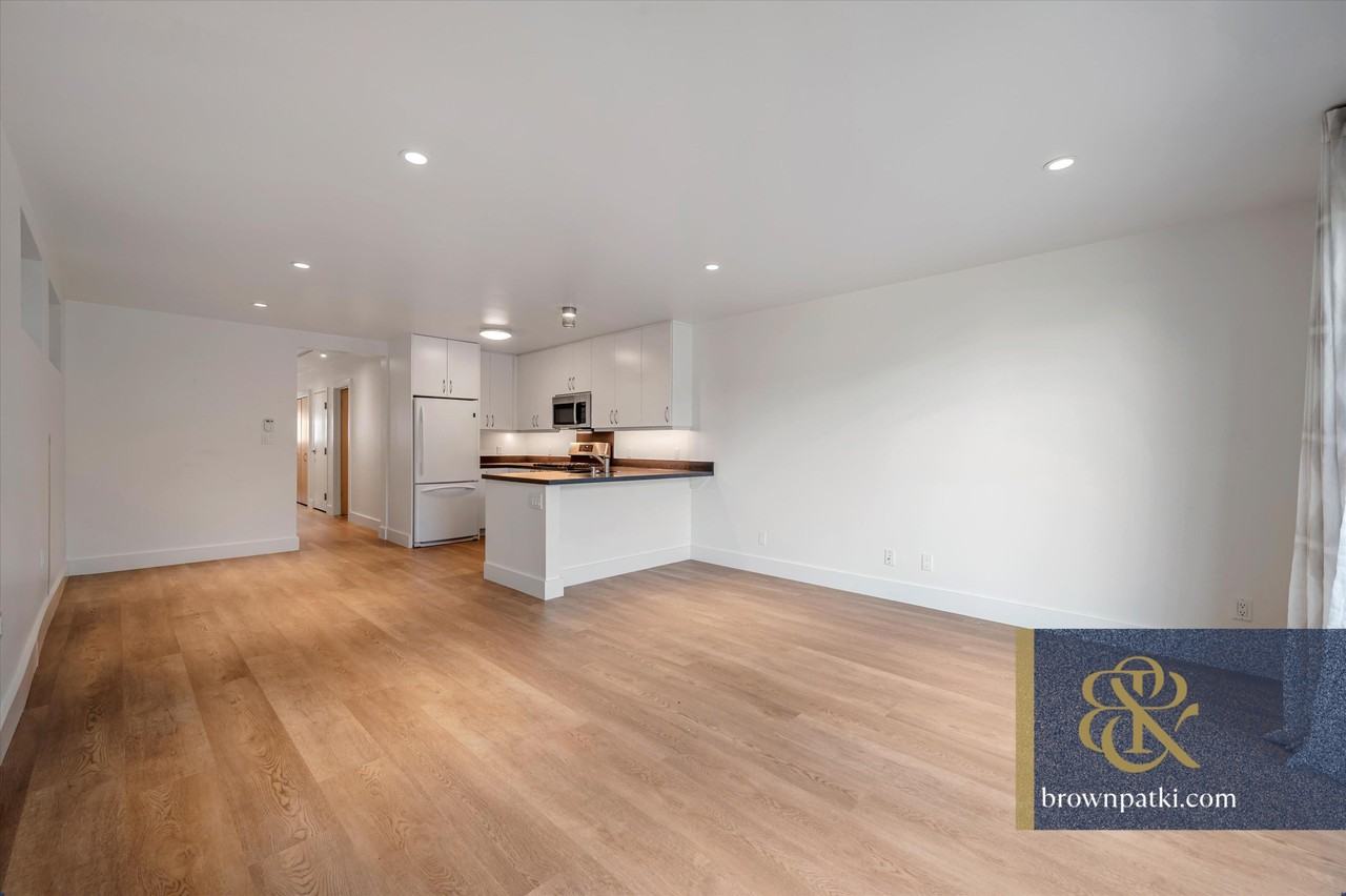 4042 20th St #A - Photo 3 of 20