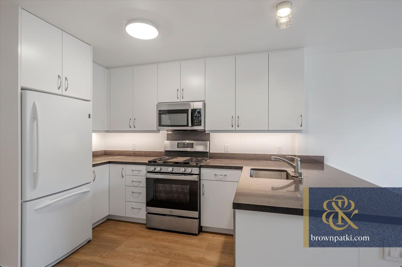 4042 20th St #A - Photo 6 of 20