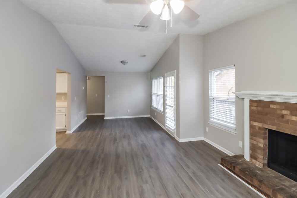 643 Tarragon Way Sw - Photo 5 of 16