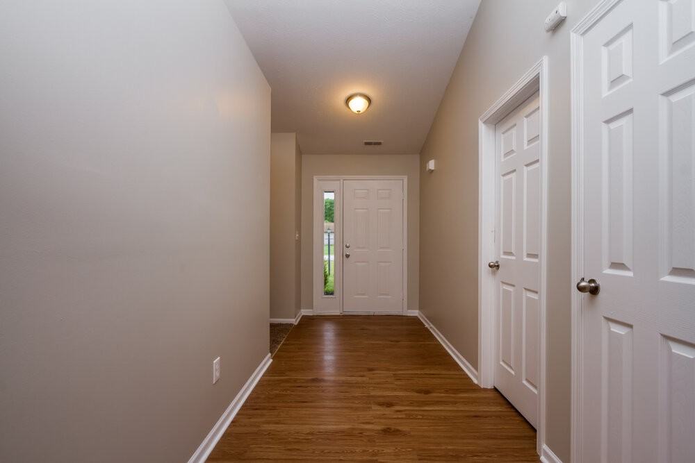 12044 Pepperwood Dr - Photo 2 of 16