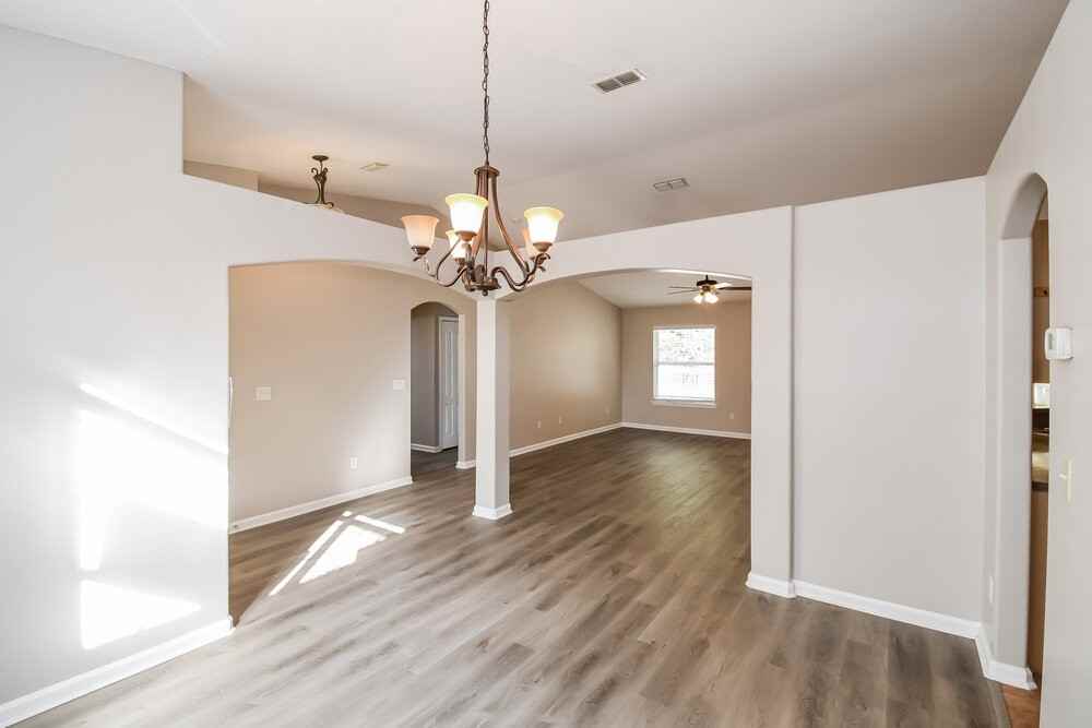 1299 Summit Oaks Dr E - Photo 4 of 16