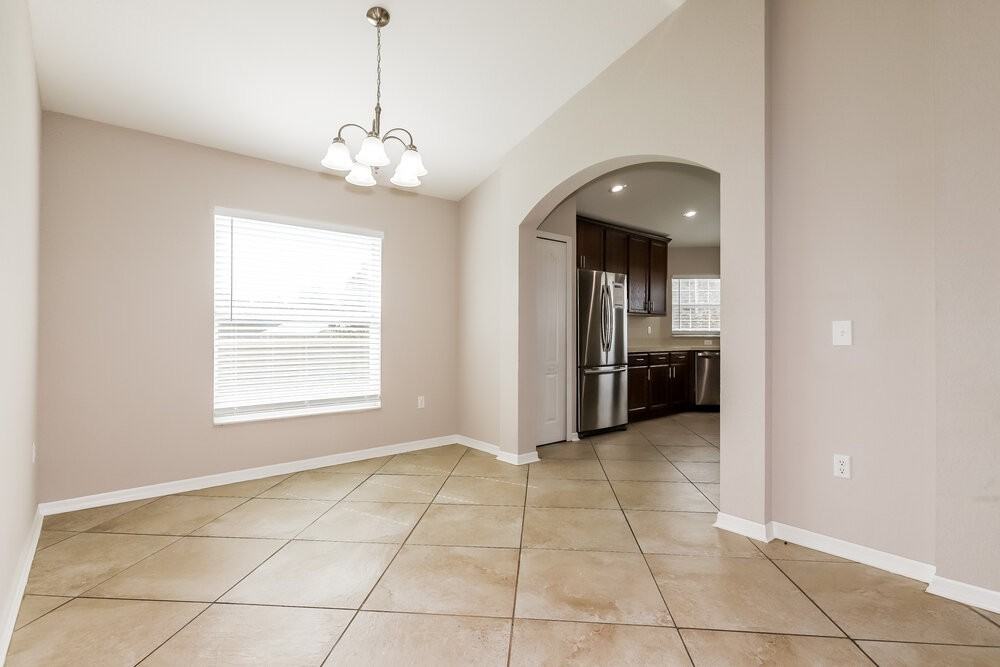 1873 Kingsmill Dr - Photo 5 of 16