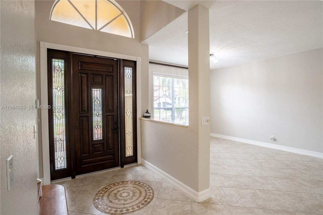 17809 Nw 16th St #17809 - Photo 3 of 50