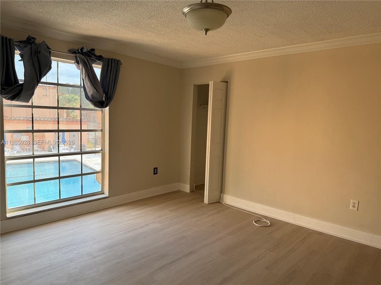 7170 Fairway Dr #M5 - Photo 3 of 5