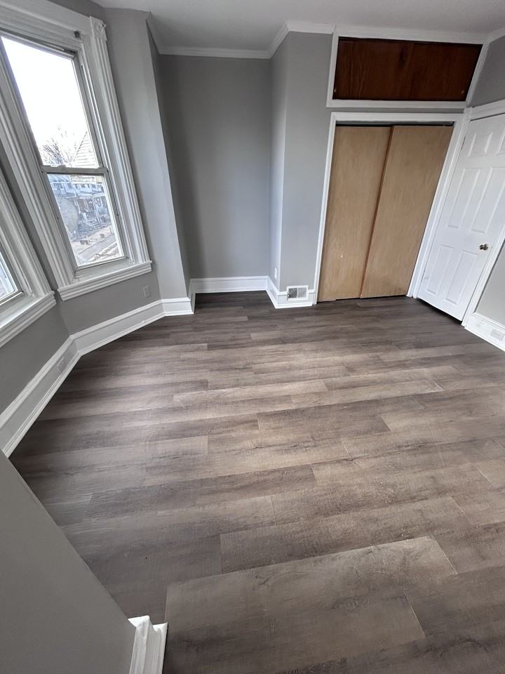 5819 Pemberton St #1 - Photo 3 of 17