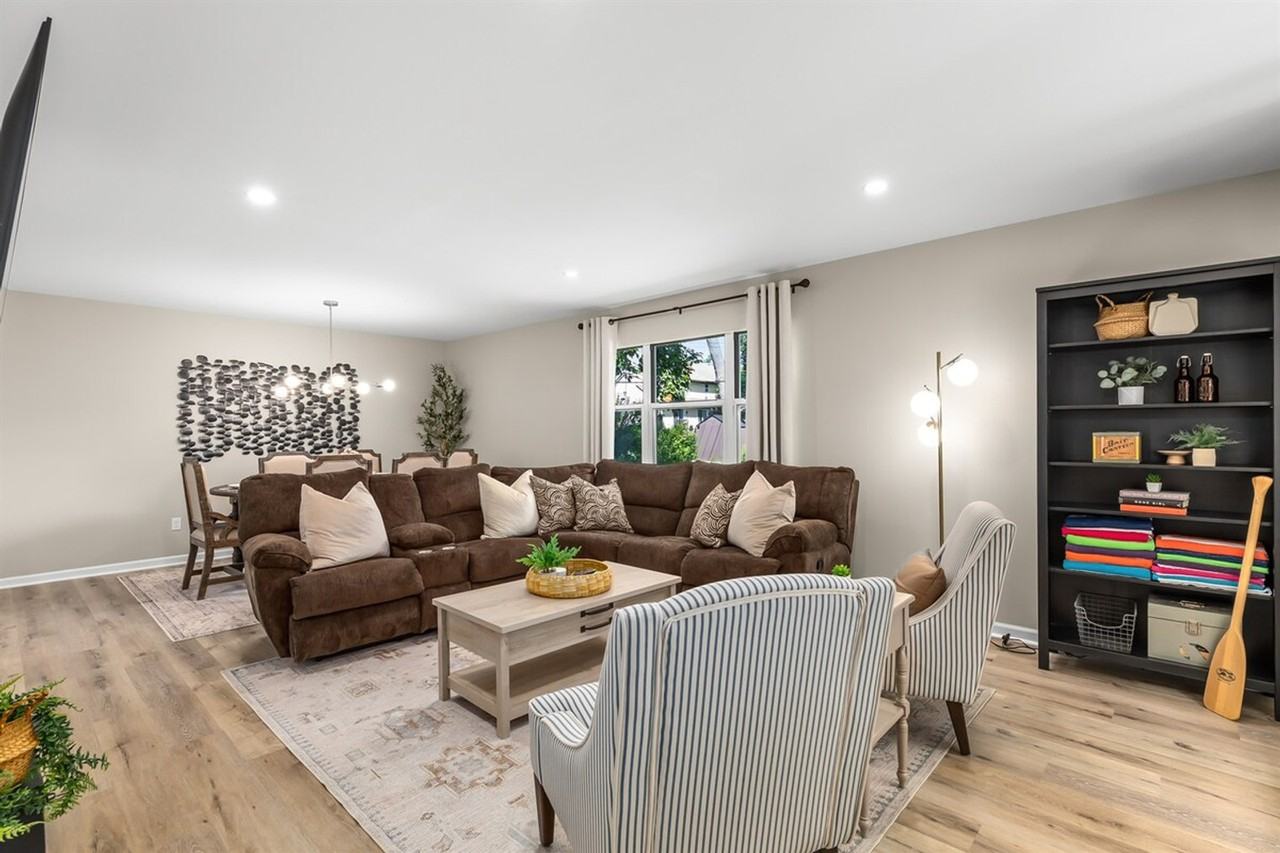 4575 Oakestia St #1032322P - Photo 4 of 50