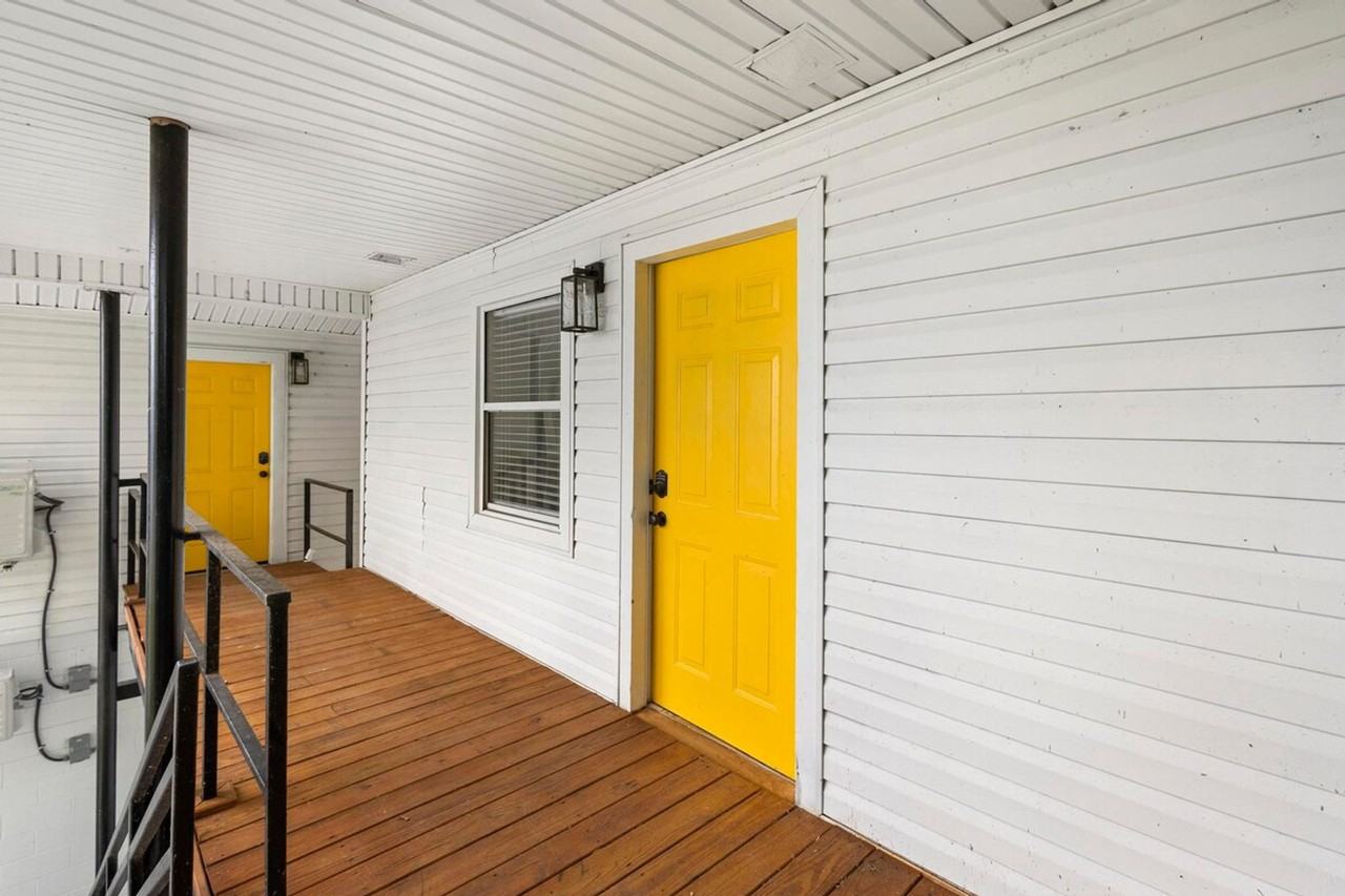 1882 Lake St #1094236P - Photo 7 of 24